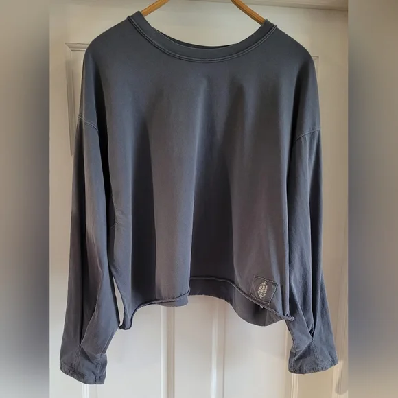 Free People Movement Inspire Layer Crewneck Top. - Picture 3 of 9
